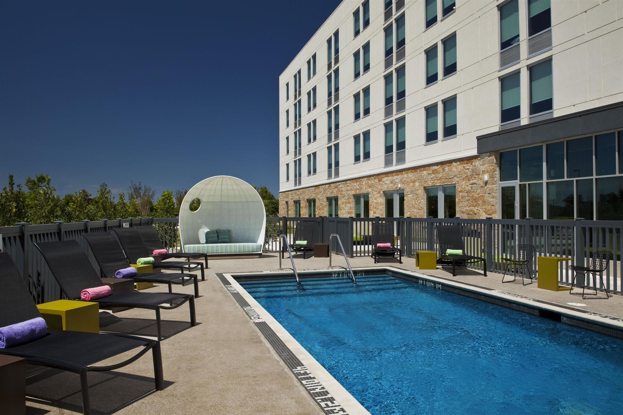 Aloft Hotel Frisco Exterior foto